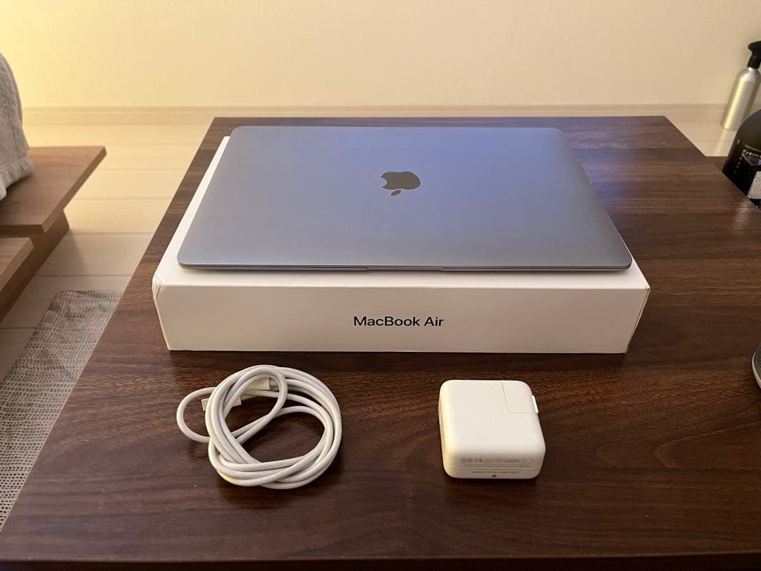 MacBook本体 MacBook Air (Retina, 13-inch, 2019)