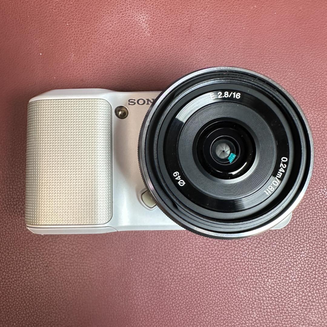 SONY NEX-3 ミラーレス一眼 ＋ 単焦点レンズ SD16GB付