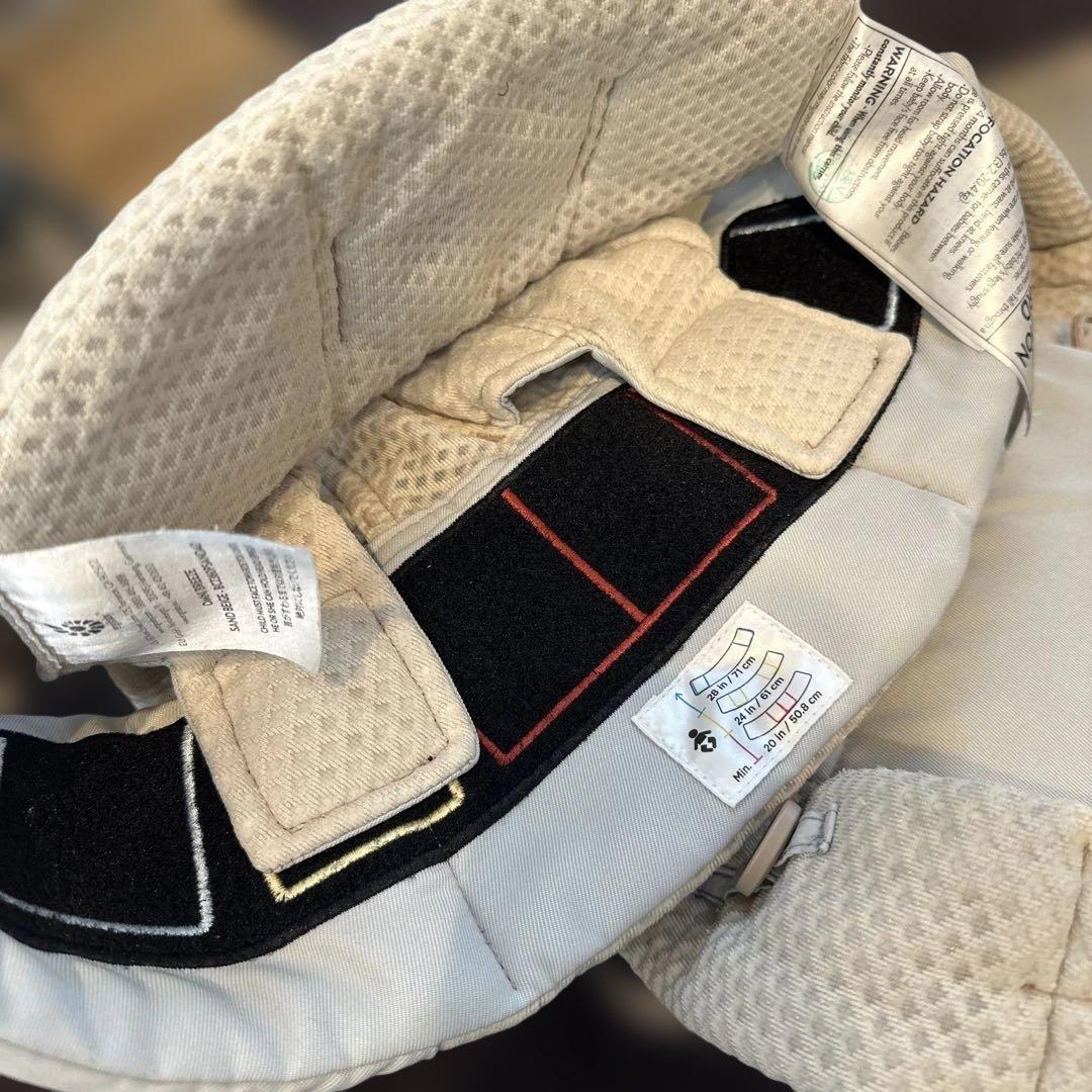 日本限定色　ergobaby OMNI breeze 抱っこ紐　サンドベージュ色