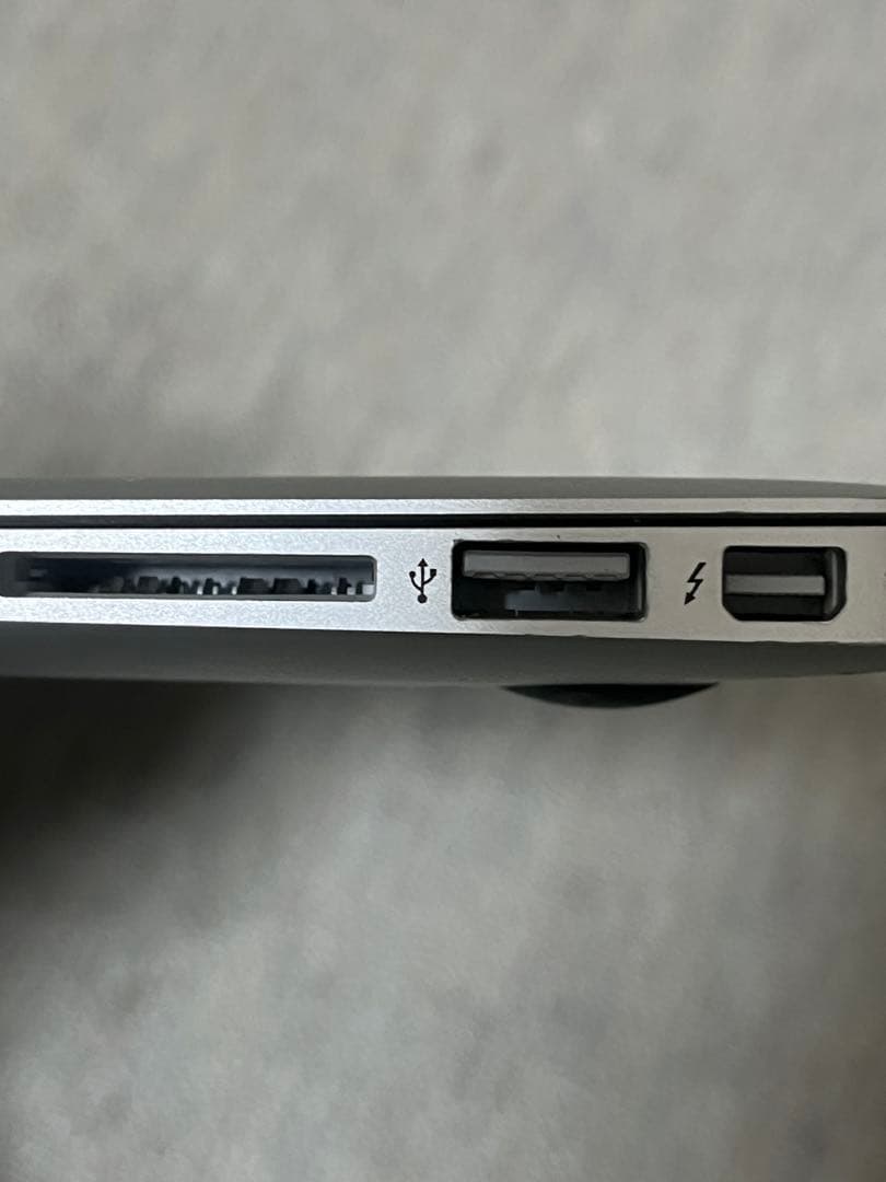 MacBook本体 MacBook Air 2014 128GB JIS MacOS&win11