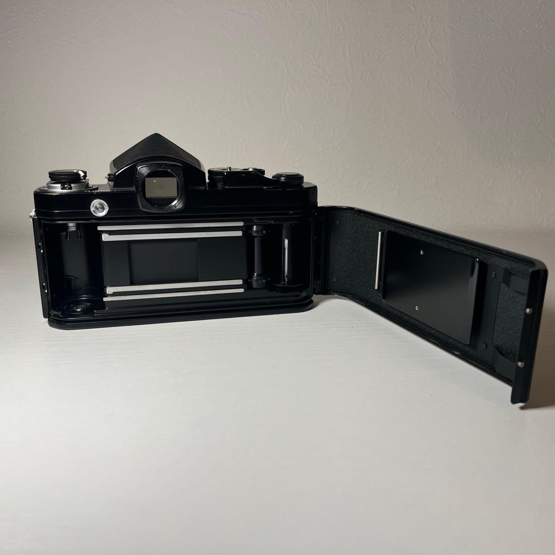 【整備済】Nikon F2 アイレベル + 50mm f/2 フィルムカメラ