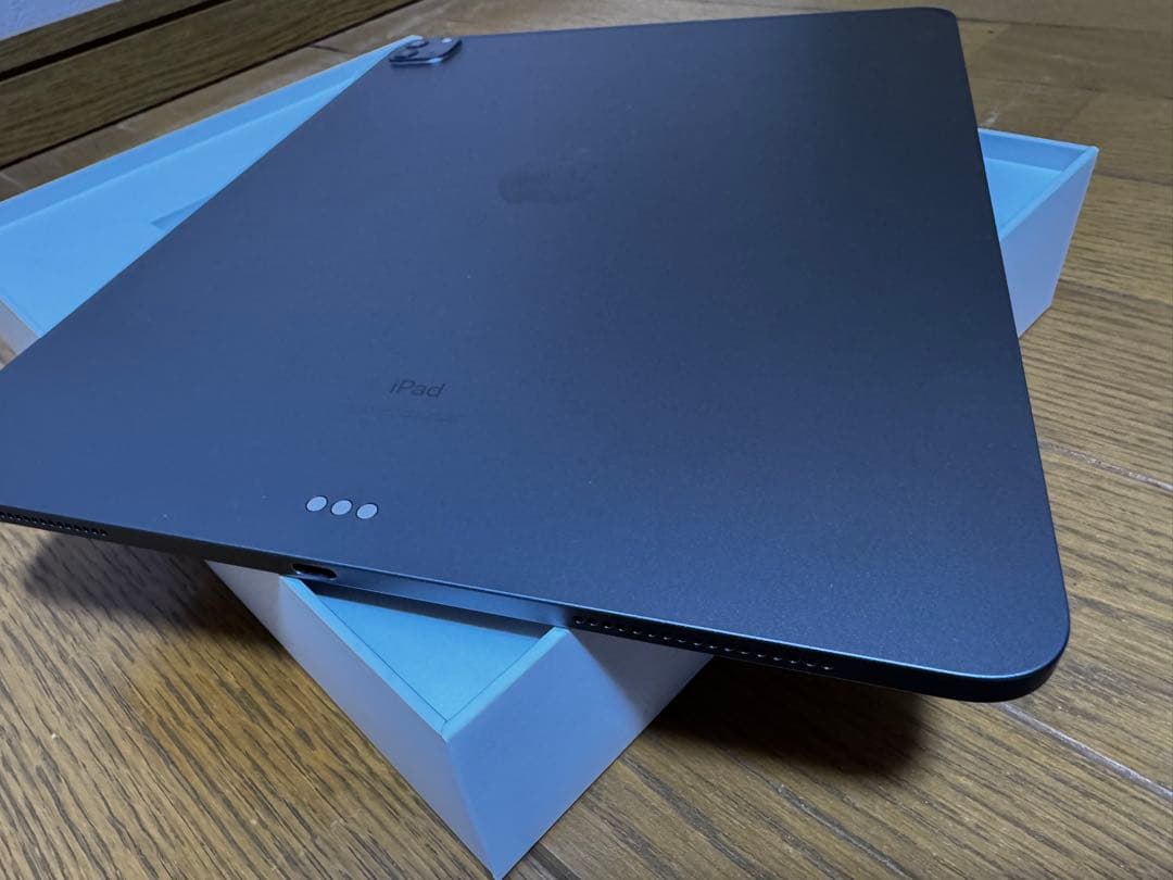 Apple iPad Pro 12.9インチ　A2229 256GB