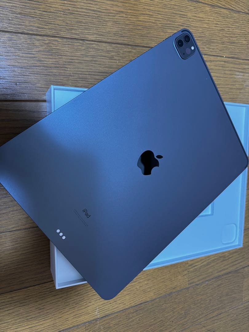 Apple iPad Pro 12.9インチ　A2229 256GB