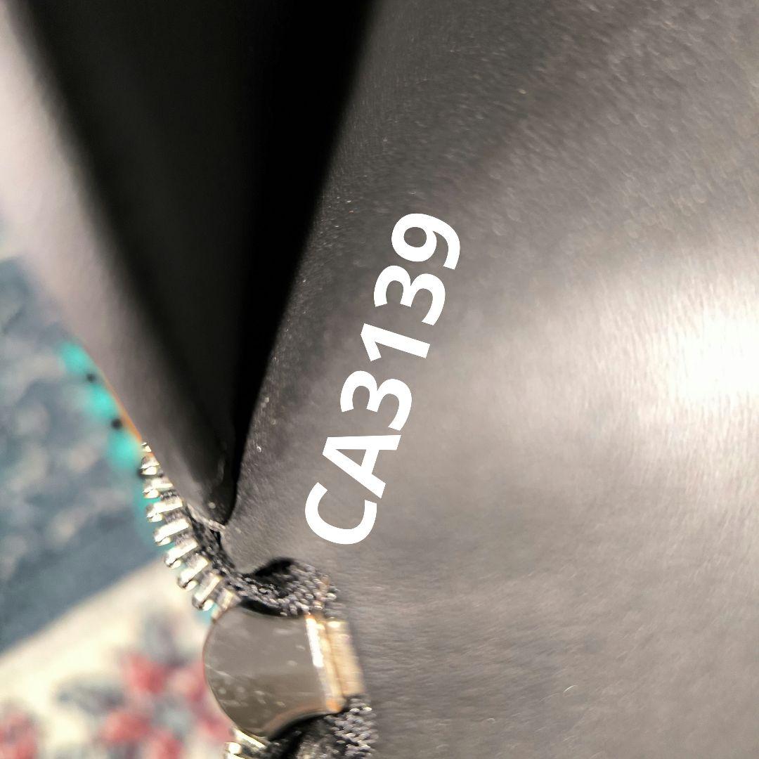 チ*ィ様 ルイヴィトンジッピーウォレットヴェルティカルM68228訳あり