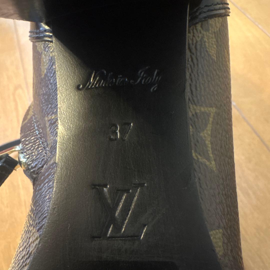 Louis Vuitton レースアップブーツ 37