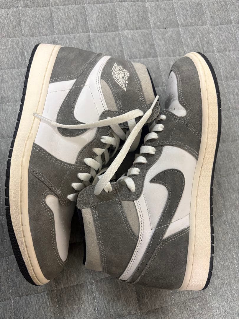 靴 nike air jordan1 black and smoke grey
