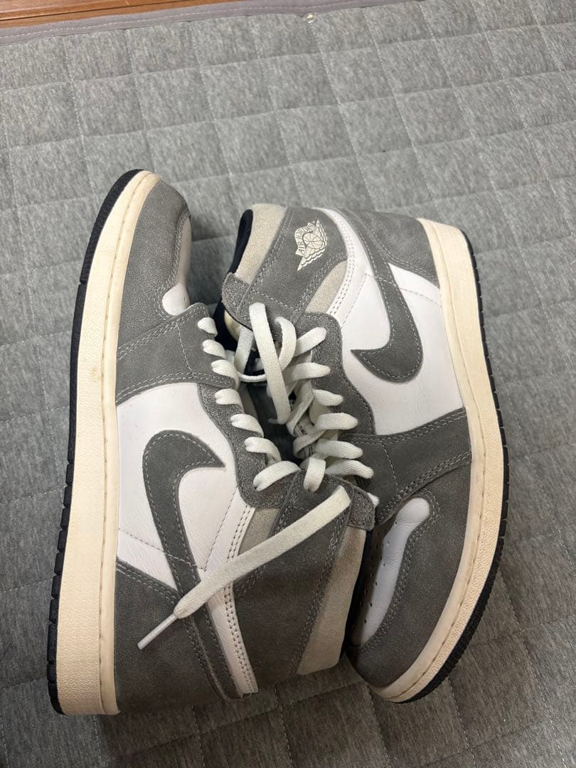 靴 nike air jordan1 black and smoke grey