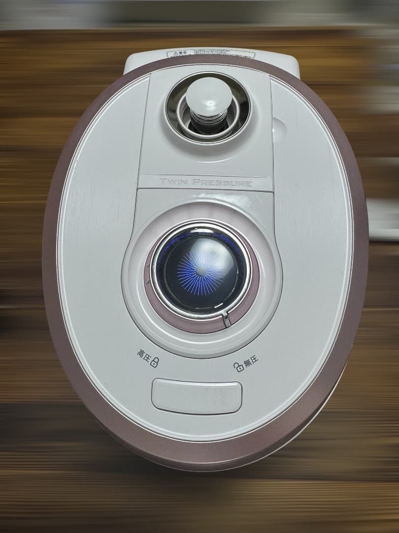 【CUCKOO クック 電気圧力炊飯器 CRP-RT0605F】