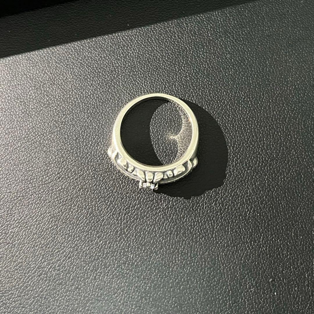 シルバー925素材 シルバー フローラルリング 上級ジルコニア クロスリング