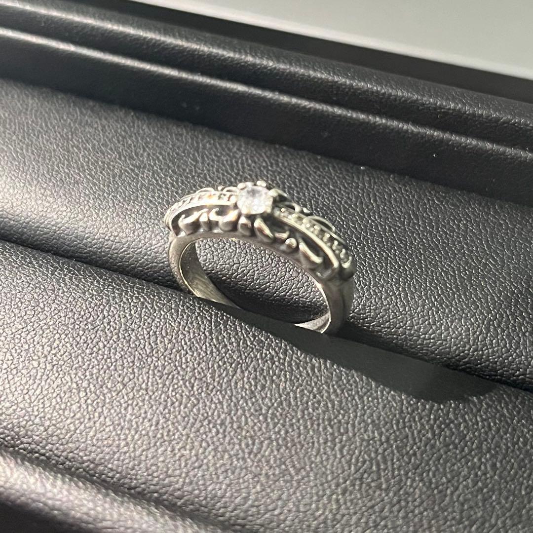 シルバー925素材 シルバー フローラルリング 上級ジルコニア クロスリング