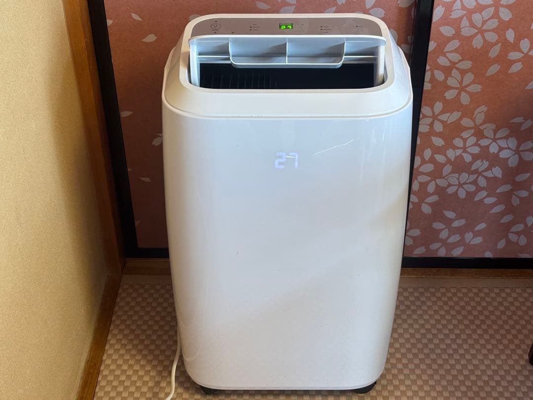 移動式エアコン 工事不要 スポットクーラー　YAMAZEN YEC-26