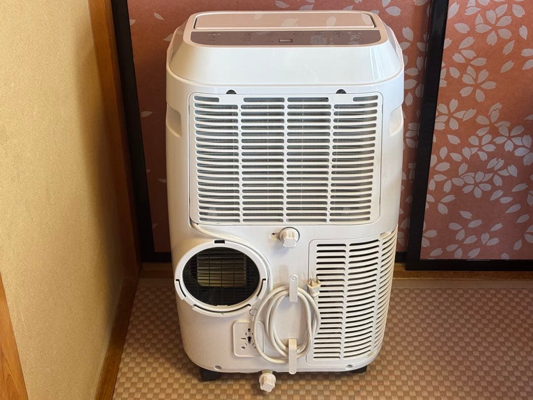 移動式エアコン 工事不要 スポットクーラー　YAMAZEN YEC-26