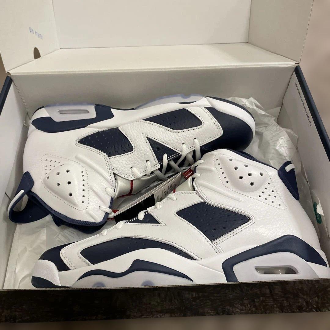 新品タグ付き　29,700円　AIRジョーダン6 レトロ