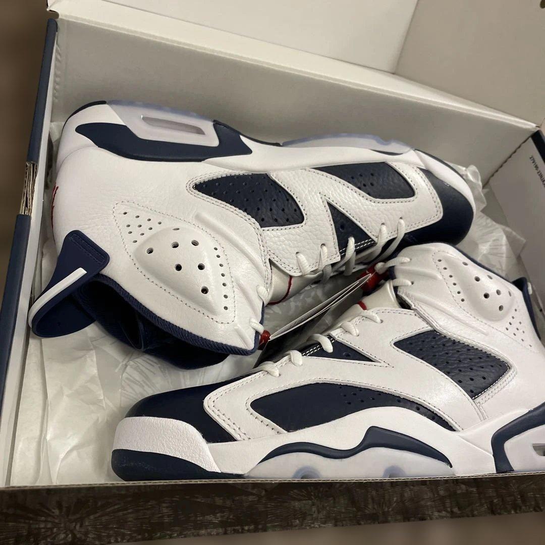 新品タグ付き　29,700円　AIRジョーダン6 レトロ