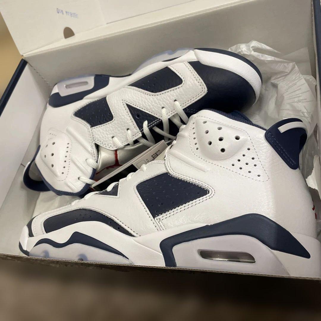 新品タグ付き　29,700円　AIRジョーダン6 レトロ