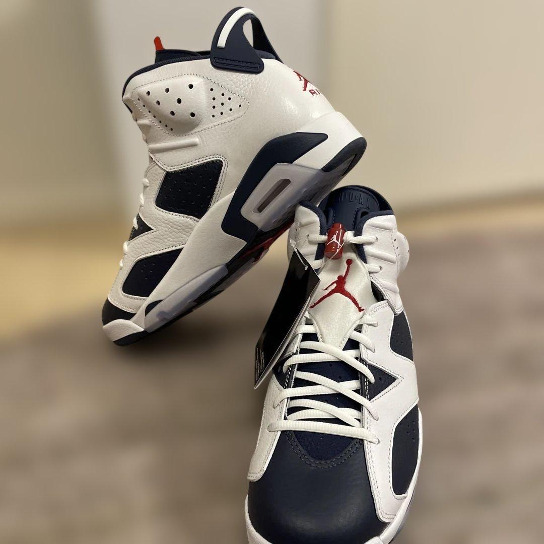 新品タグ付き　29,700円　AIRジョーダン6 レトロ