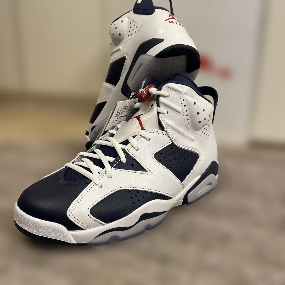 新品タグ付き　29,700円　AIRジョーダン6 レトロ