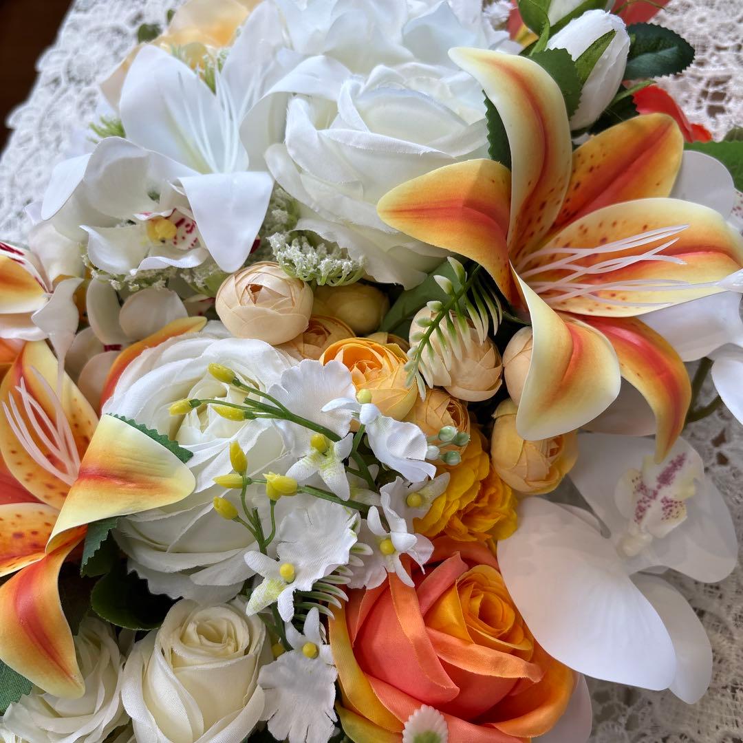 百合の壁掛けスワッグ・女神アクセサリーコンポート・2点 ご予約済