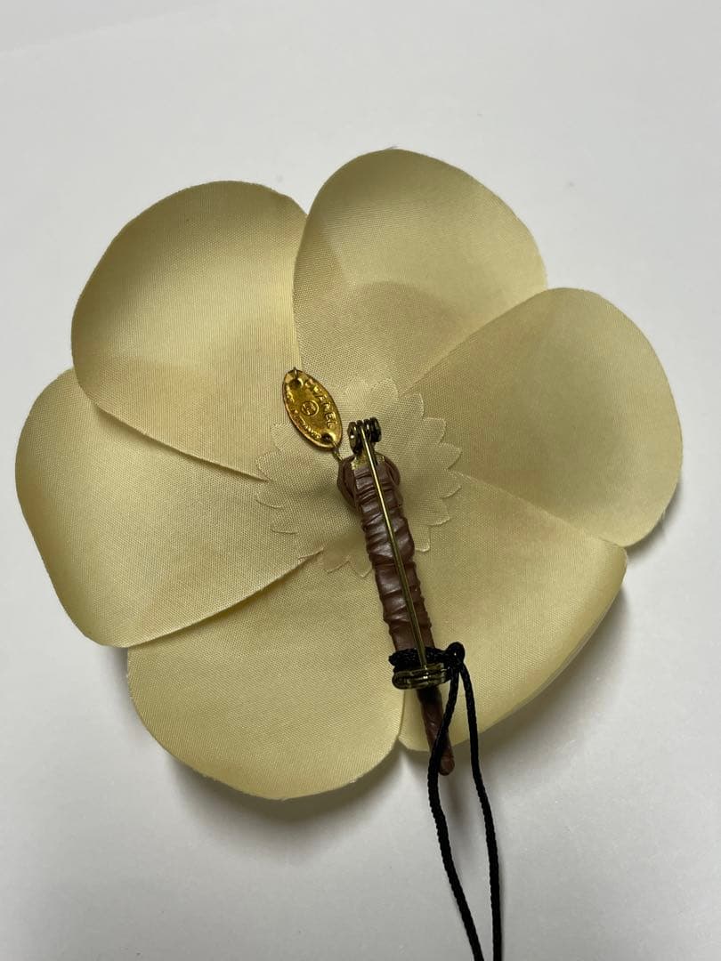 【美品】CHANELシャネル　カメリア　コサージュ　ブローチ　匿名配送❤︎