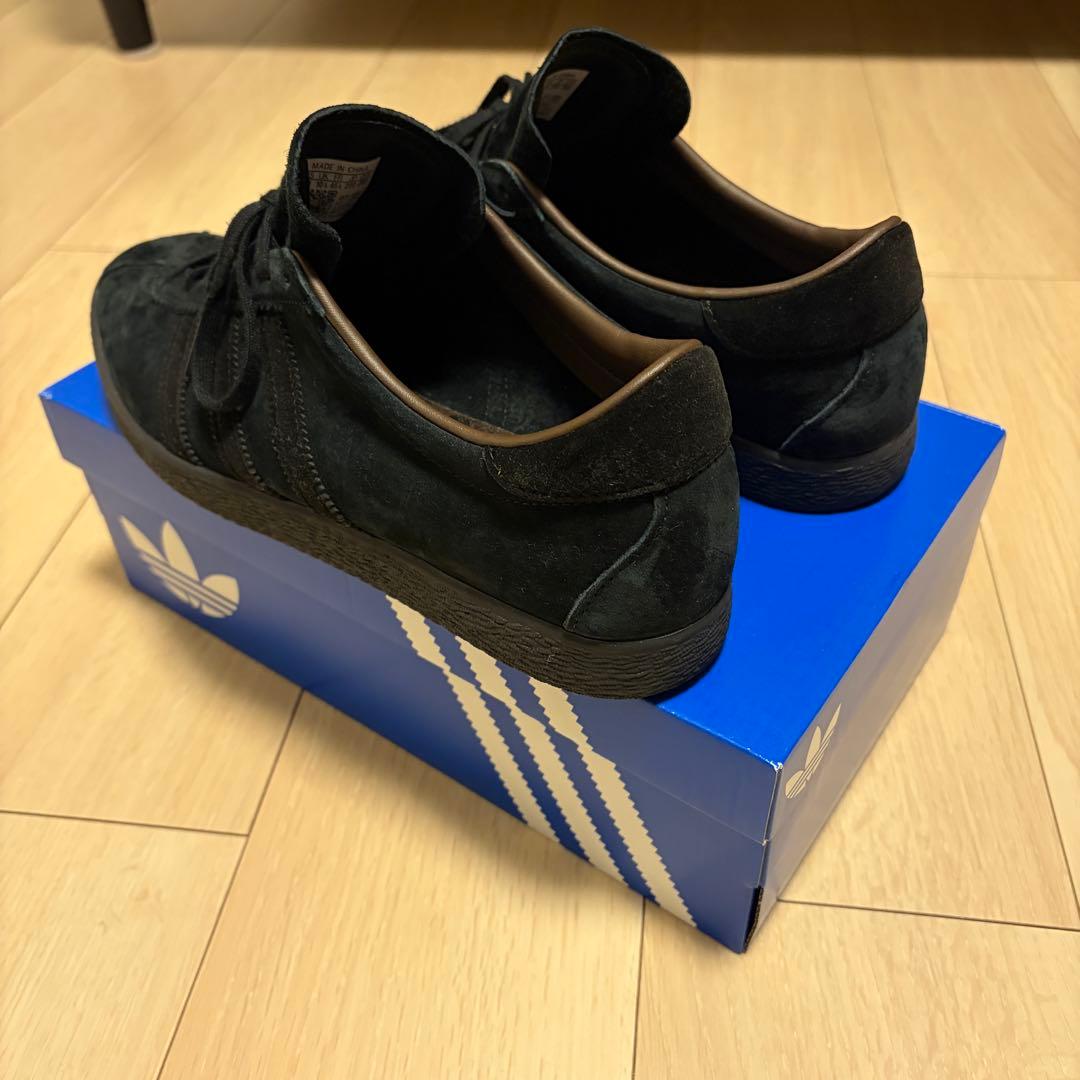 Adidas TOBACCO BEAUTY & YOUTH ブラック　29cm