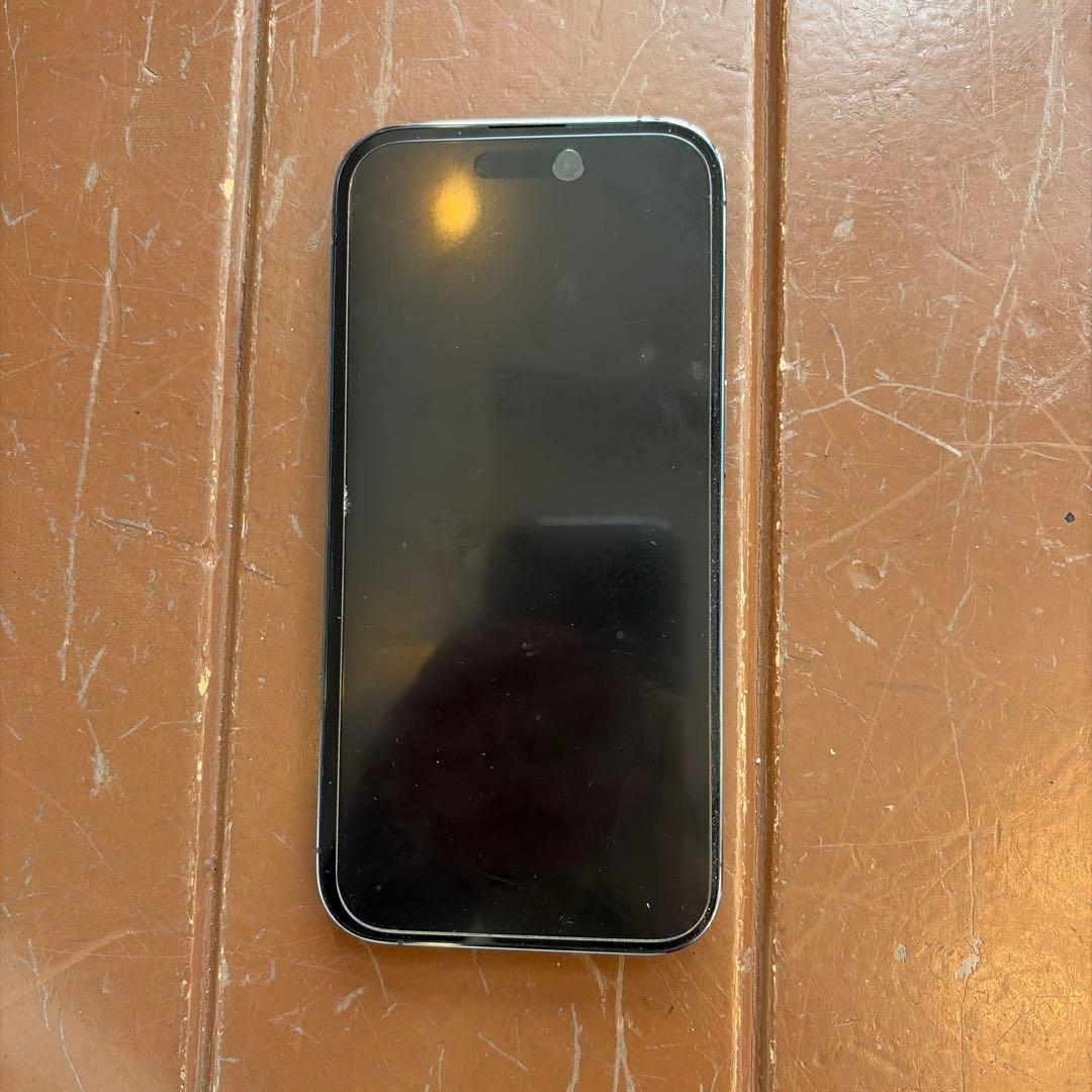 Apple iPhone 14 Pro simフリースペースブラック ケース付き