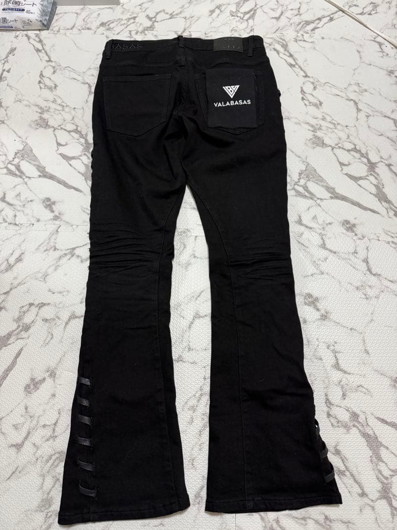 【新品】VALABASAS バラバサス ブラックフレアデニム　早い者勝ち