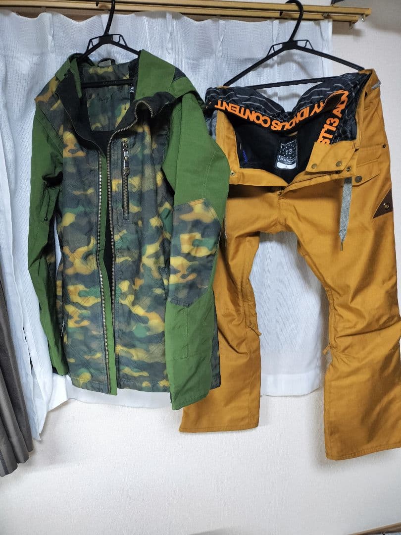 Ｌサイズ メンズ スノーボード ウェア 上下セット