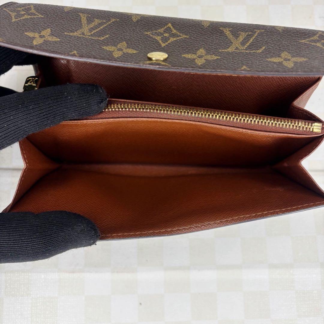 極美品　LOUIS VUITTON ルイヴィトン　長財布　二つ折り　M06