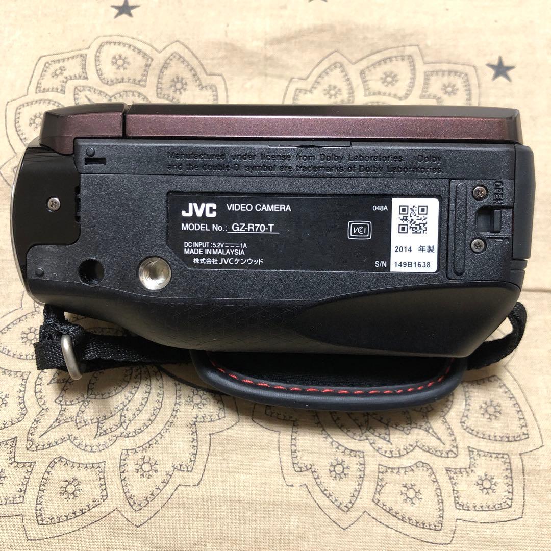 美品 JVC GZ-R70 ビデオカメラ 防水 32GB内蔵メモリー