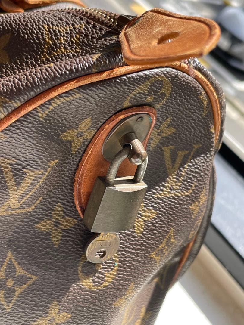 【訳あり】Louis Vuitton ルイヴィトンモノグラム　キーポル45