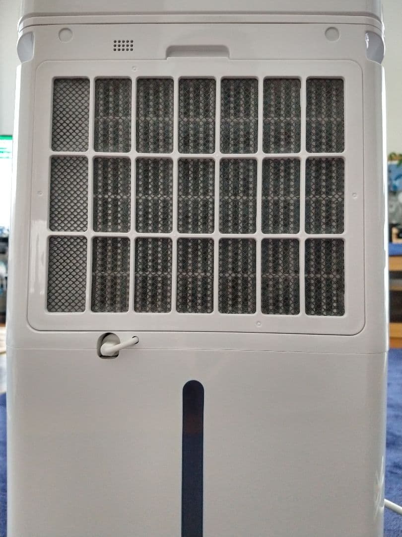 【美品】★タンスのゲン★コンプレッサー式除湿機 JO07 2025年製