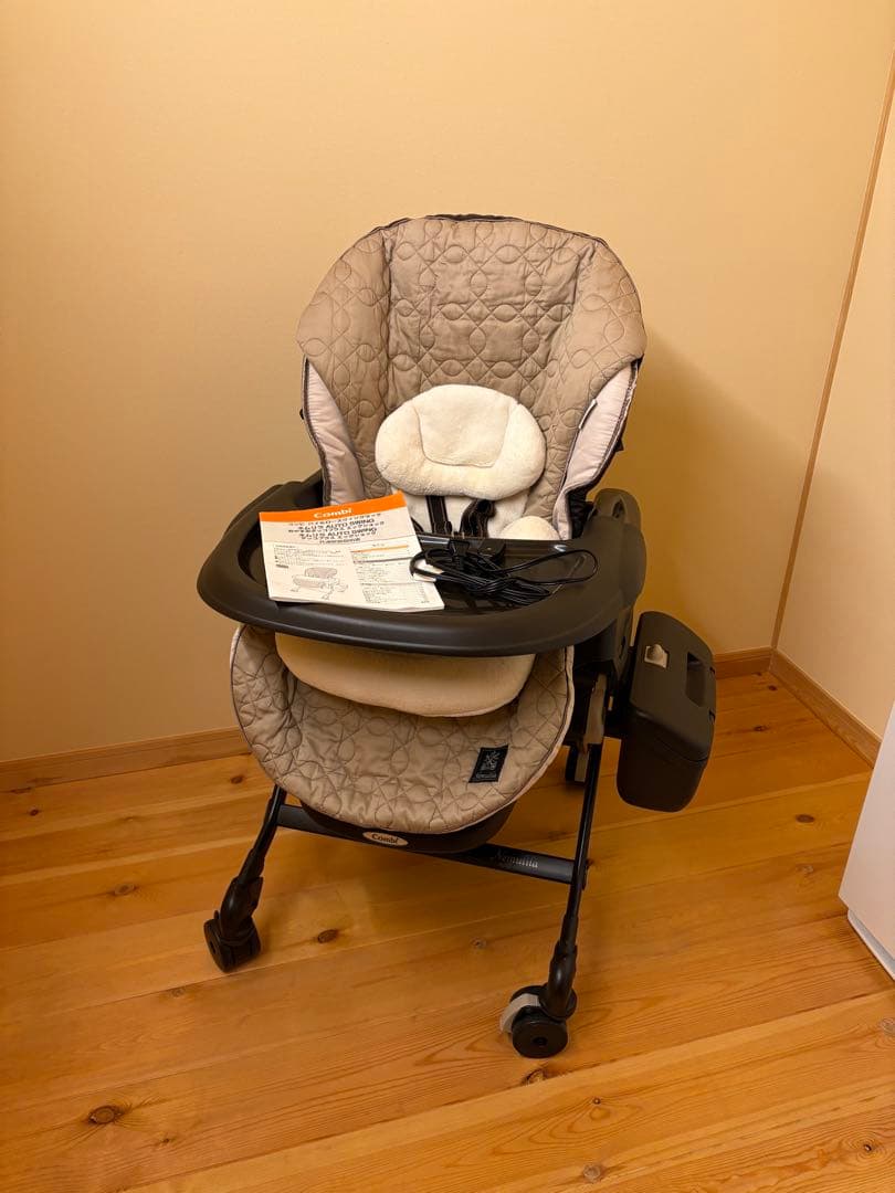 コンビ/ハイローベッド ネムリラ AUTO SWING ダッコプラス