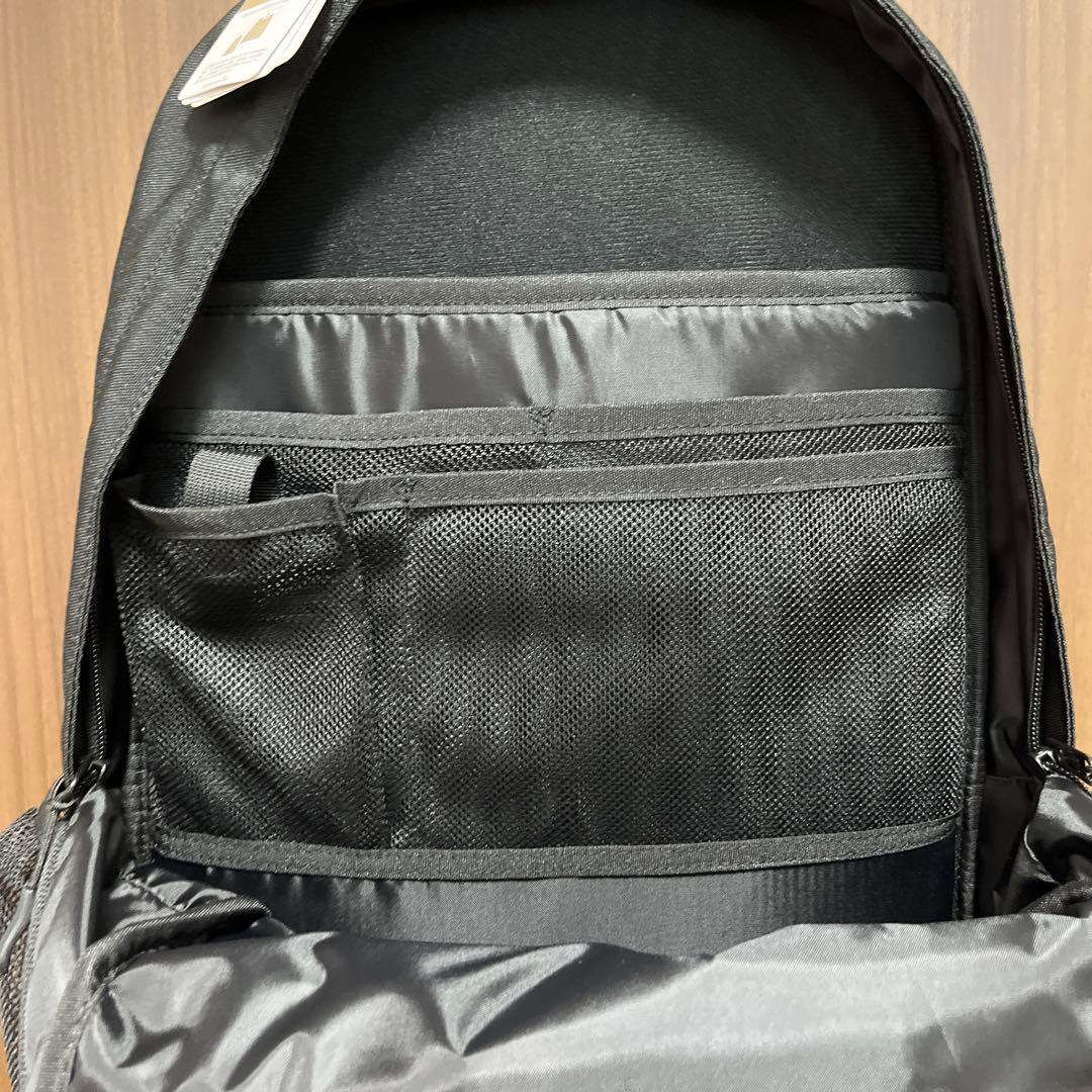 mimi♡プロフ必読♡土日祝発送受取不可です。