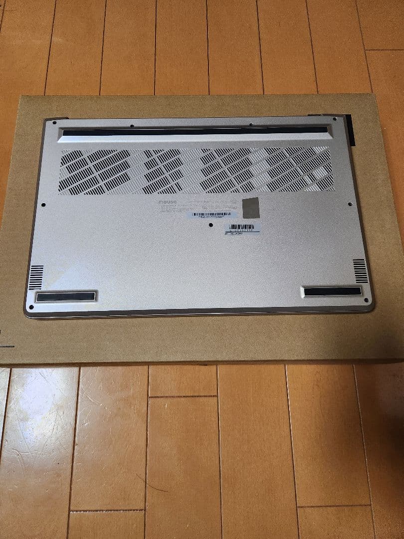 mouse ノートパソコン core i7 メモリ16GB　B4-i7 daiv