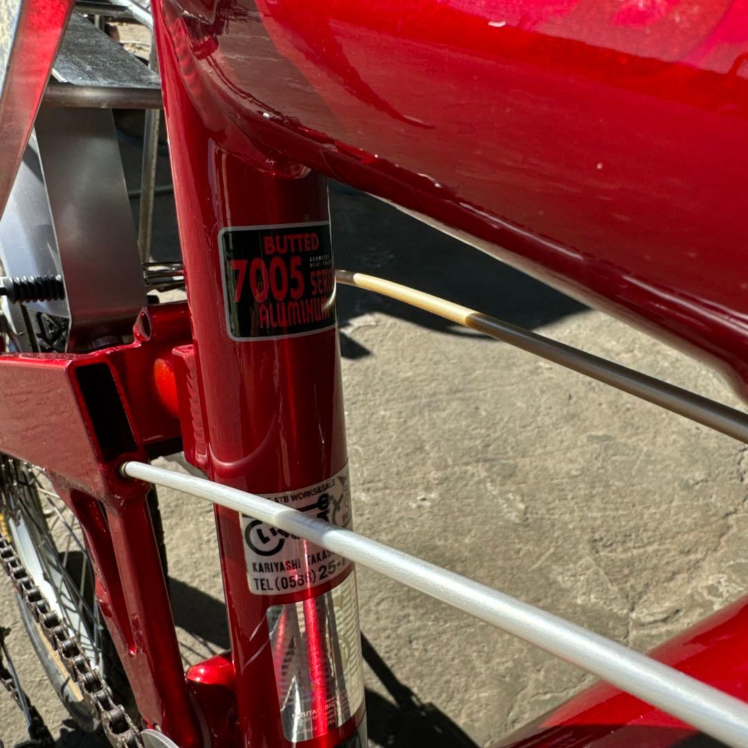 赤 折りたたみ自転車