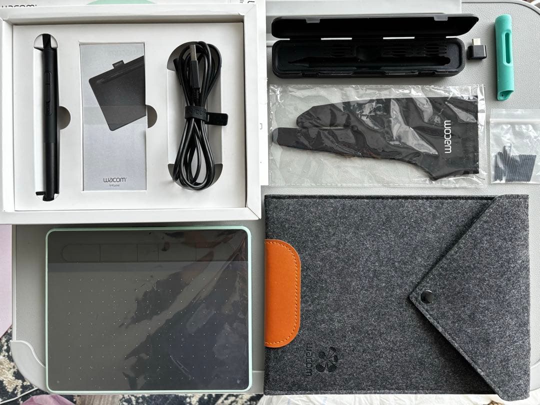 Wacom Intuos S ミントグリーン ワイヤレス 豪華付属品セット
