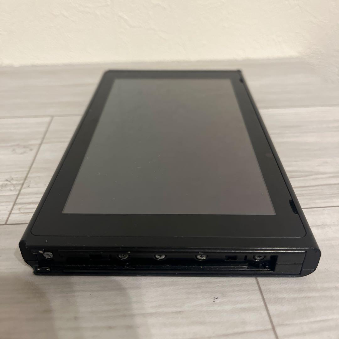 Nintendo Switchピカチュウ＆イーブイ限定モデル本体のみ