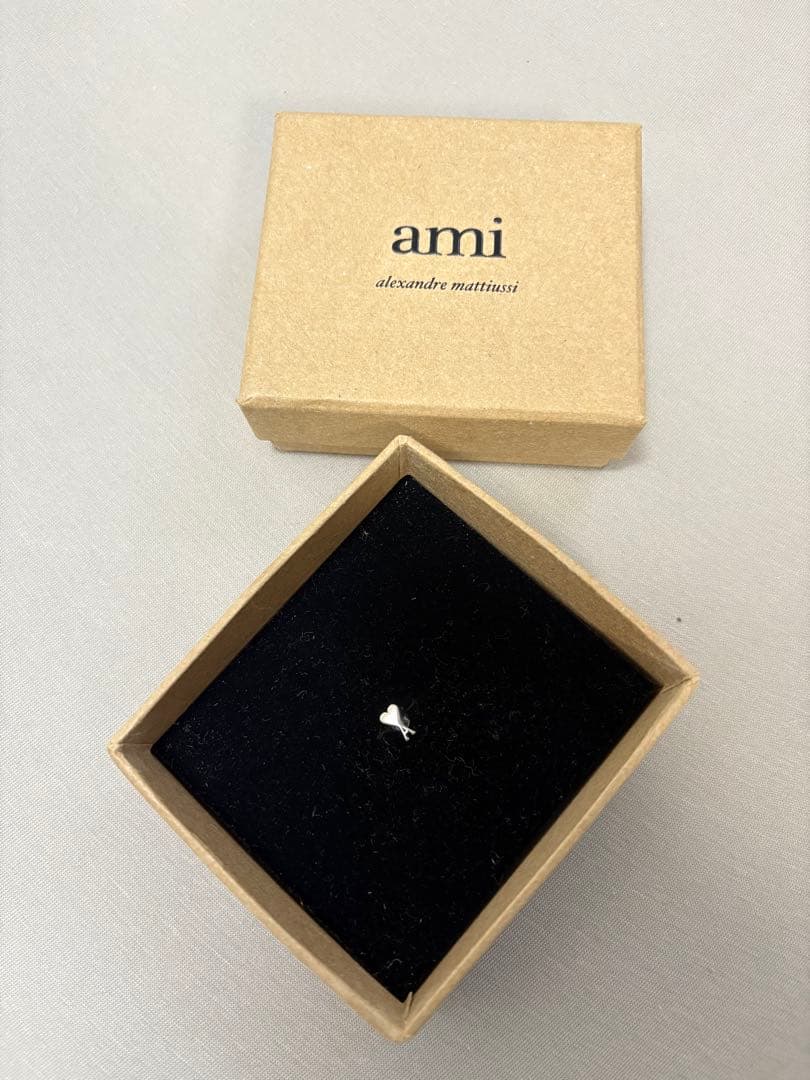 amiparis ピアス　片耳