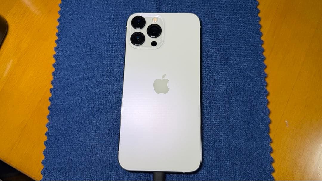 iPhone 13 Pro Max 256GB シルバー 本体のみ