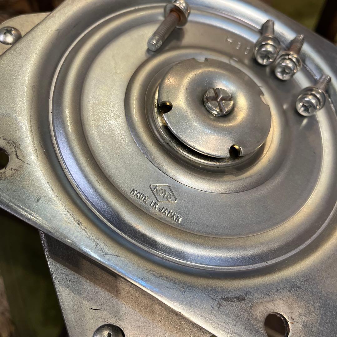 Sale L ３　NAGANO キャスター付き　３６０度回転　　アームチェア