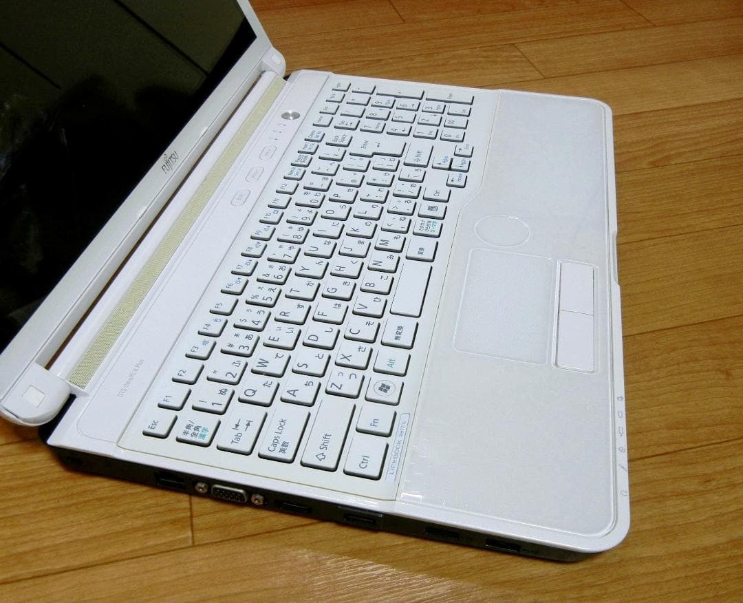 i7 SSD オフィス メモ8 富士通 ノートパソコン fmv LIFEBOOK