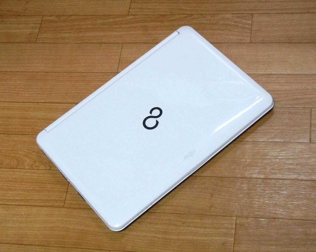 i7 SSD オフィス メモ8 富士通 ノートパソコン fmv LIFEBOOK