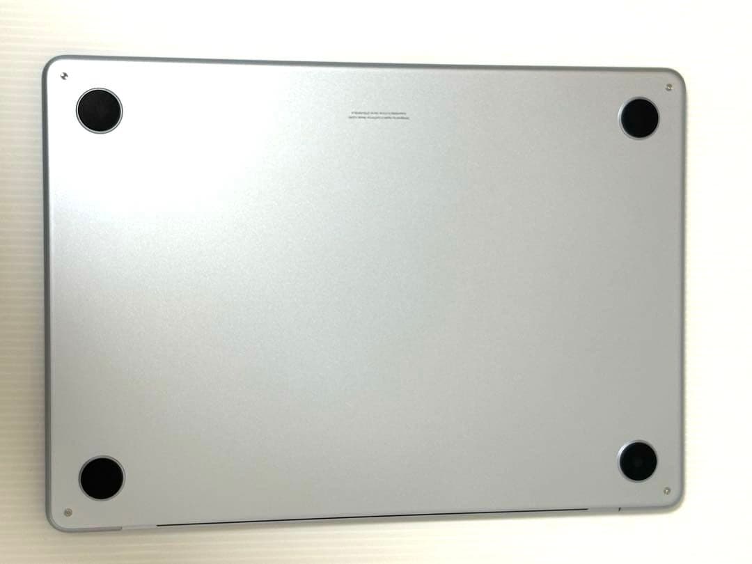 M4 MacBook Air 2025 256GB 16GBスカイブルー