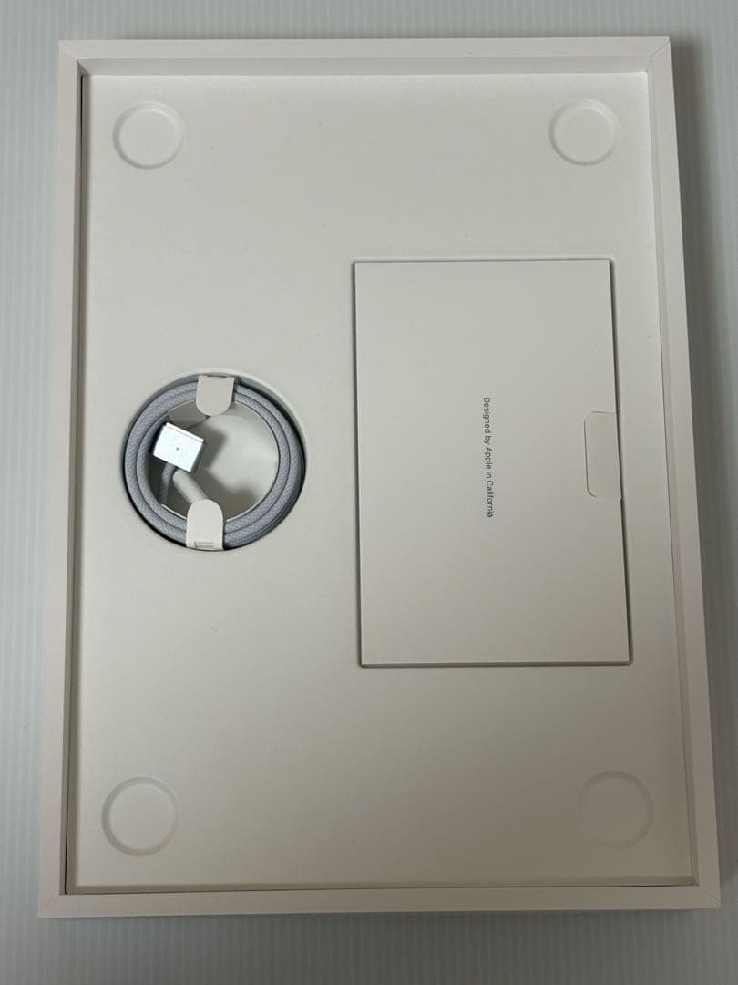 M4 MacBook Air 2025 256GB 16GBスカイブルー