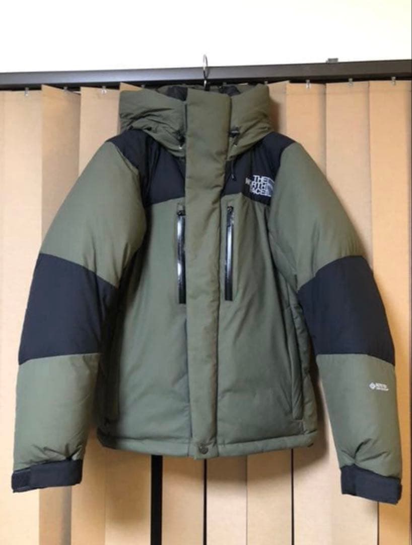 THE NORTH FACE フード付きダウンジャケット M