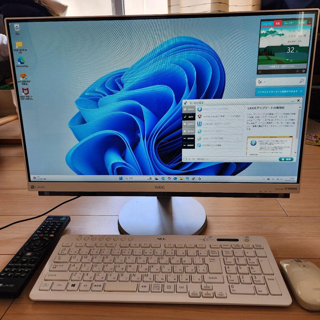 24インチ一体型PC NEC LAVIE PC-DA770HAW 　Win11