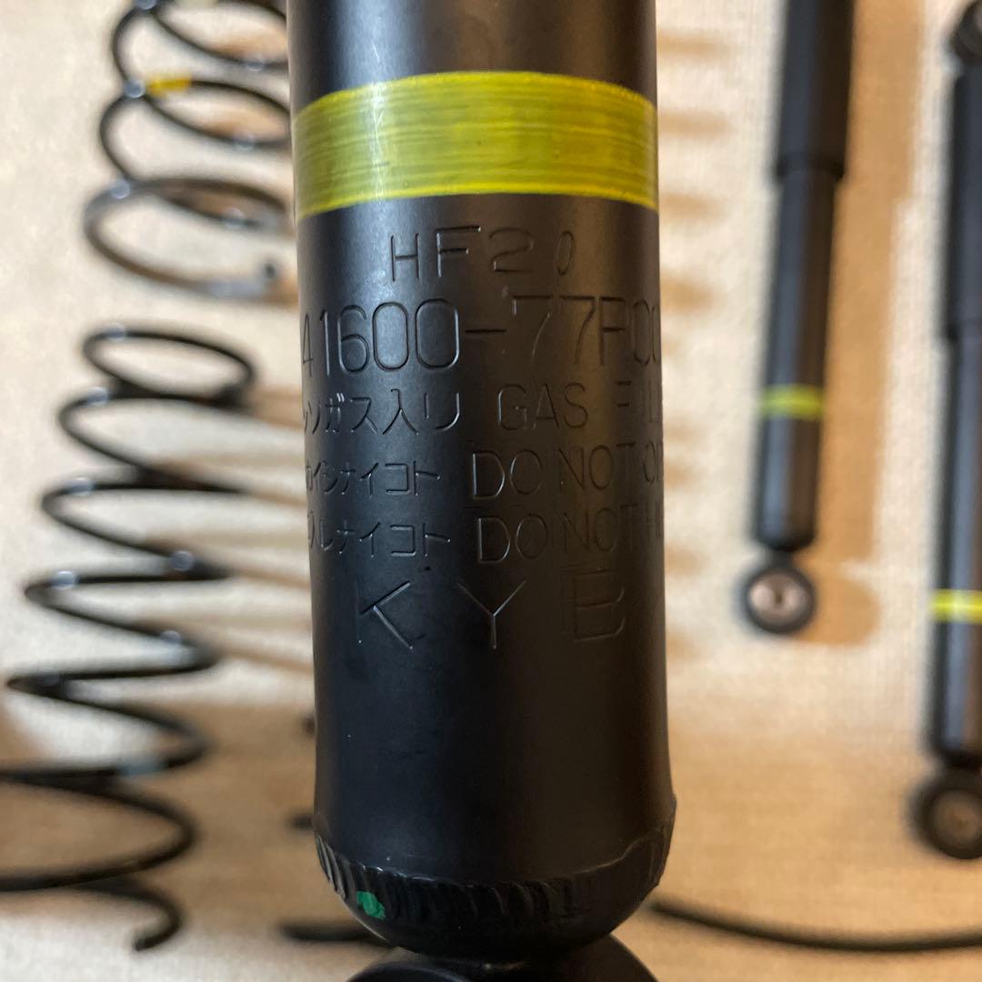 【未使用】【純正】ジムニー JB64 サスペンションセット