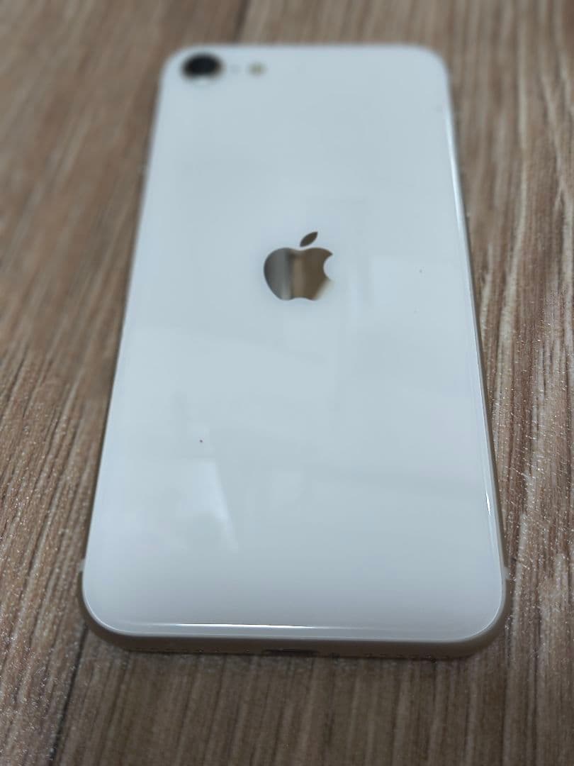 販*.様 Apple　iPhoneSE　第3世代　 ホワイト 本体