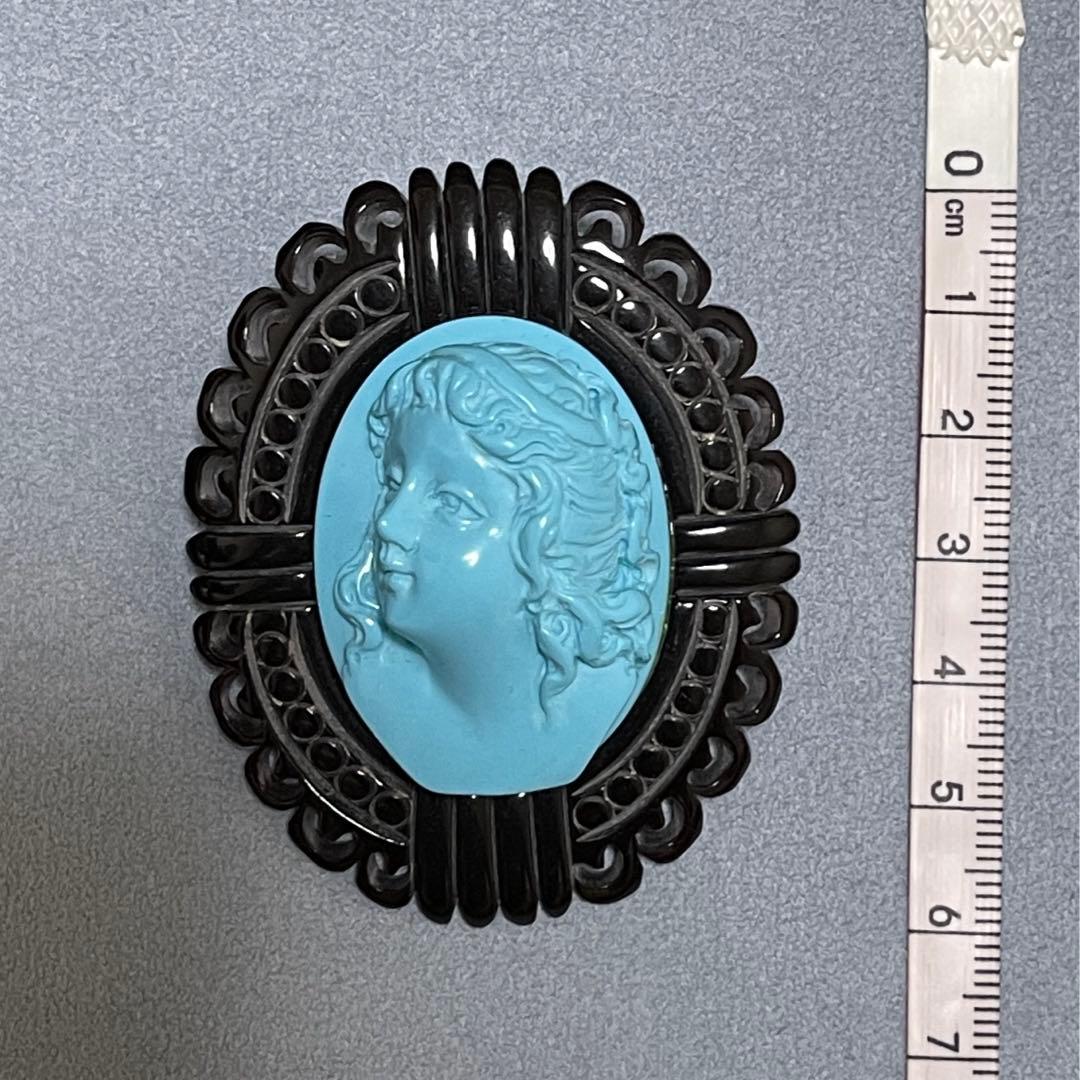 Ki　水牛角　有機宝石　唐草　透かし　貴女　カメオ　ブルー　大幅