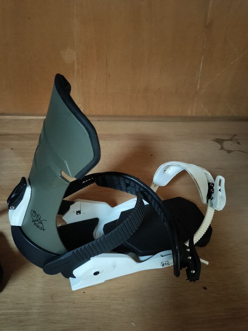 DRAKE(ドレイク） FIFTY Mサイズ スノーボート ビンディング